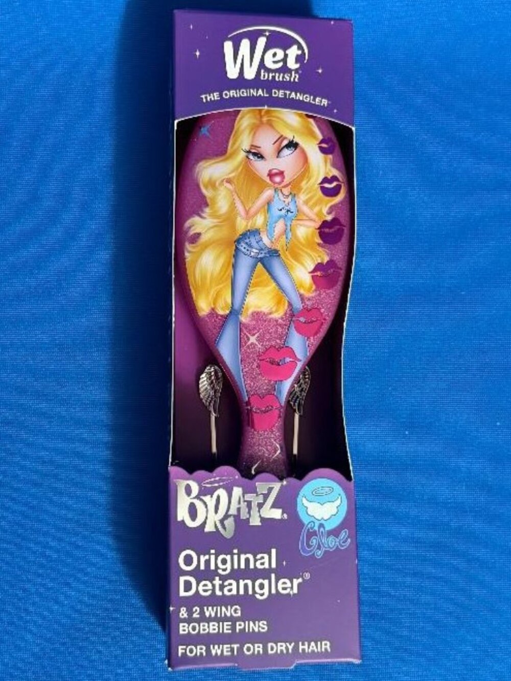 NEW BRATZ CLOE ORIGINAL DETANGLER WET BRUSH 2 WING BOBBY PINS 55% LESS BREAKAGE